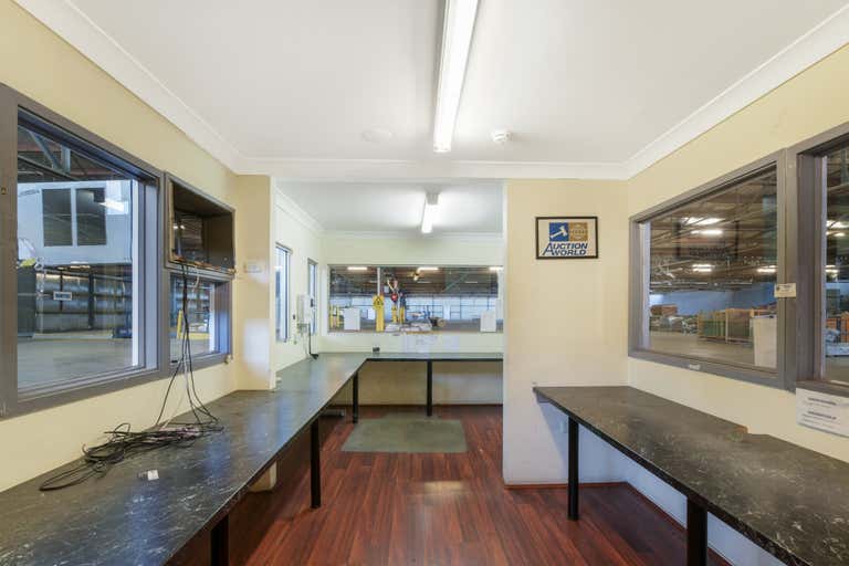 2B Farrow Road Campbelltown NSW 2560 - Image 4