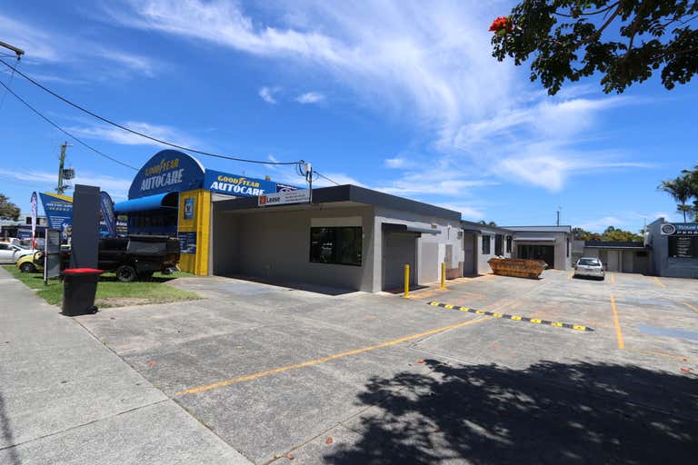 1/65 West Burleigh Road Burleigh Heads QLD 4220 - Image 1