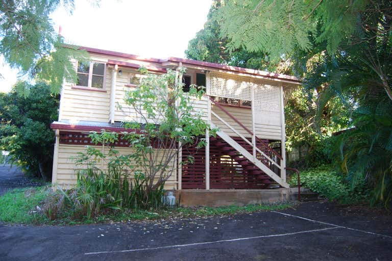 74 Blackall Terrace Nambour QLD 4560 - Image 3