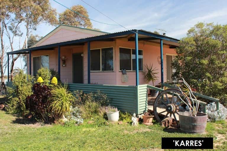 'Karres', 'Peterleigh' and 'Arva', 1884 Boundary Road Mount Cottrell VIC 3024 - Image 3