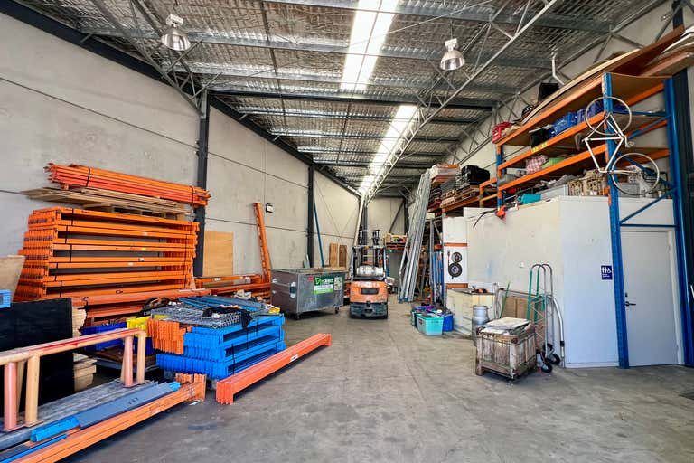 5/4 Burnet Road Warnervale NSW 2259 - Image 2