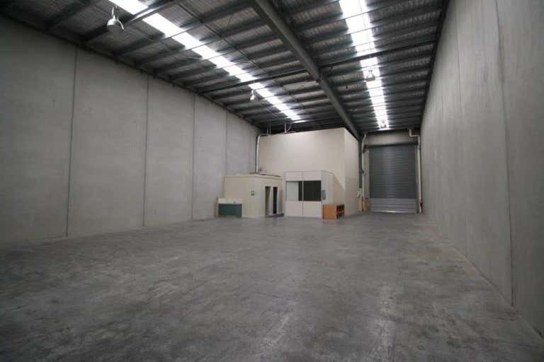 Unit 4, 13-15 Kevlar Close Braeside VIC 3195 - Image 4