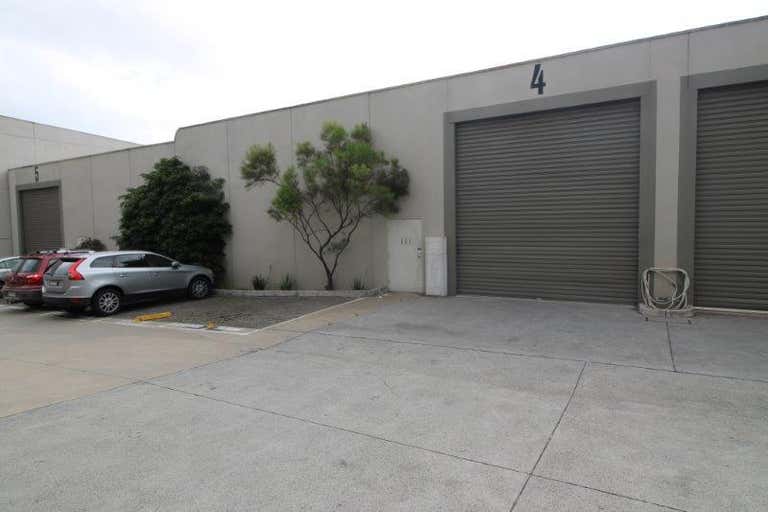 Unit 4, 2 Fiveways Boulevard Keysborough VIC 3173 - Image 4