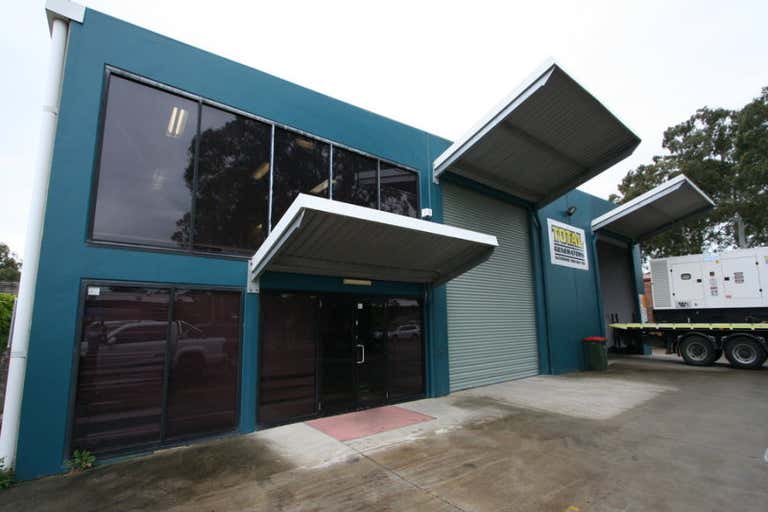 23 Heather Street Heatherbrae NSW 2324 - Image 1