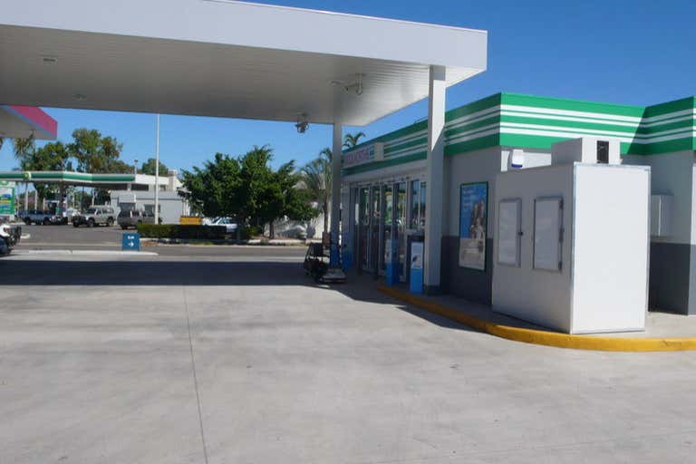 Caltex Service Station, 172 Thuringowa Drive Kirwan QLD 4817 - Image 2