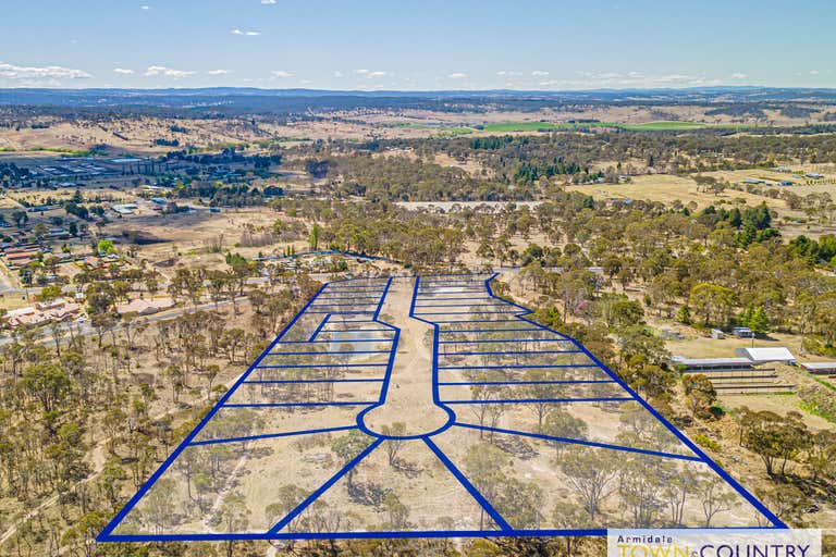 2-20 Seaton Street Armidale NSW 2350 - Image 1