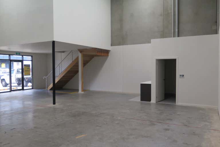 11/28 Longford Road Epping VIC 3076 - Image 3