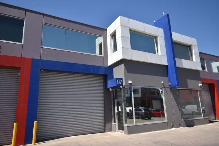 Unit 7, 15 Thackray Road Port Melbourne VIC 3207 - Image 1