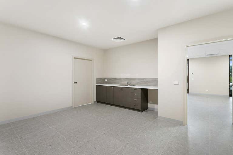 5/23 Capital Place Carrum Downs VIC 3201 - Image 4