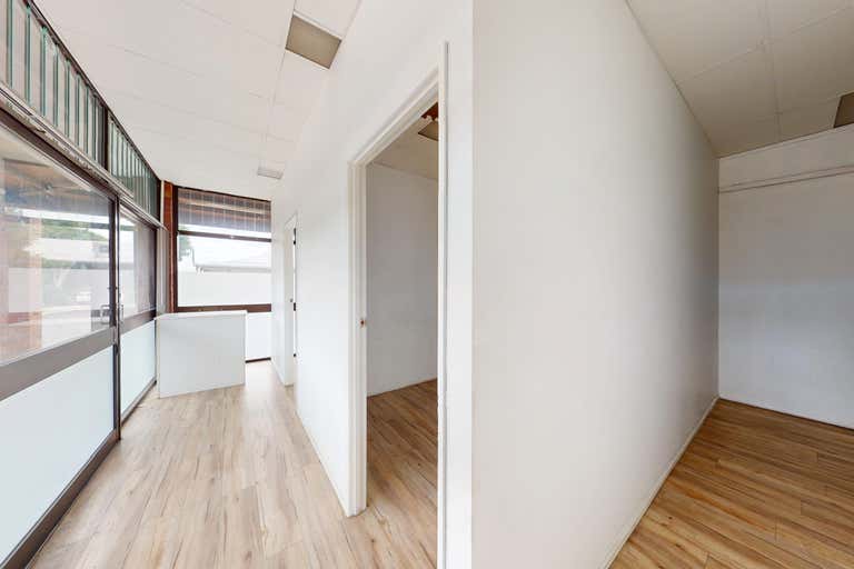 1A/18 Johnson Road Hillcrest QLD 4118 - Image 1