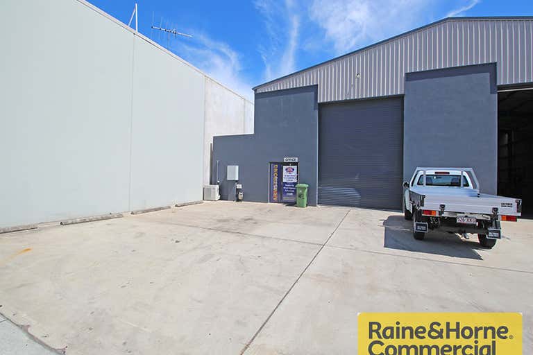 353 MacDonnell Road Clontarf QLD 4019 - Image 2