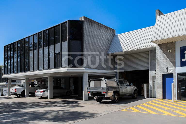 2/5 Hudson Avenue Castle Hill NSW 2154 - Image 2