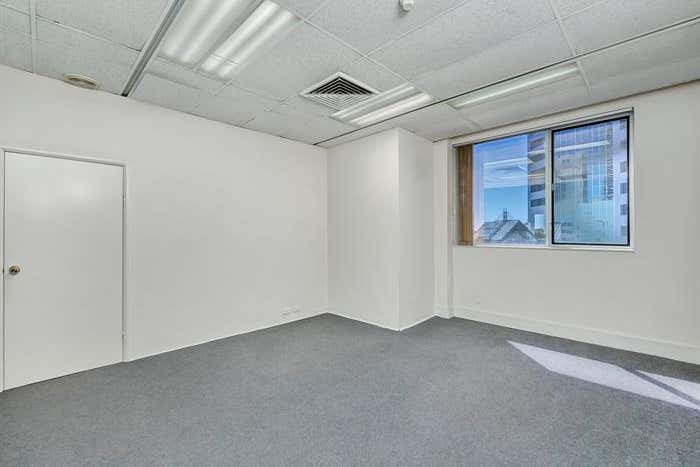 Suite 603, 7 Help Street Chatswood NSW 2067 - Image 3