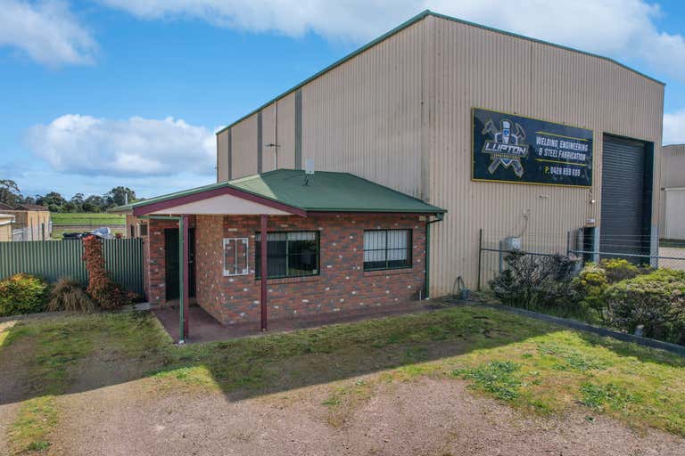 11 Princes Highway Stratford VIC 3862 - Image 2