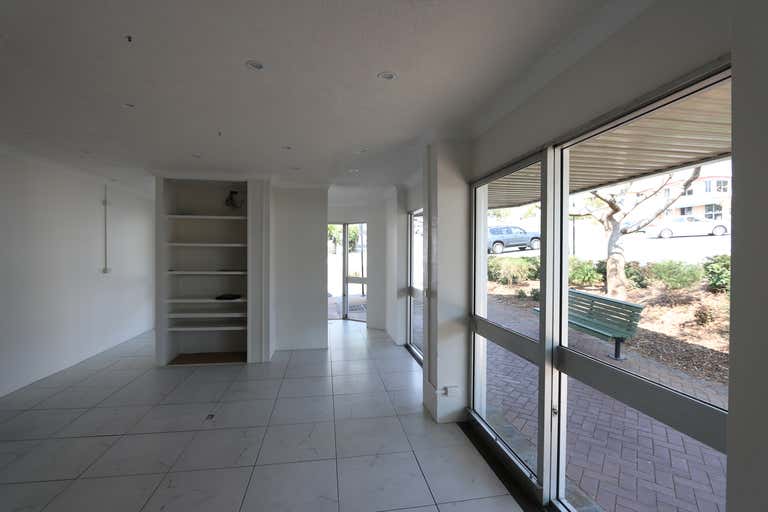 1/27 Park Avenue Burleigh Heads QLD 4220 - Image 3