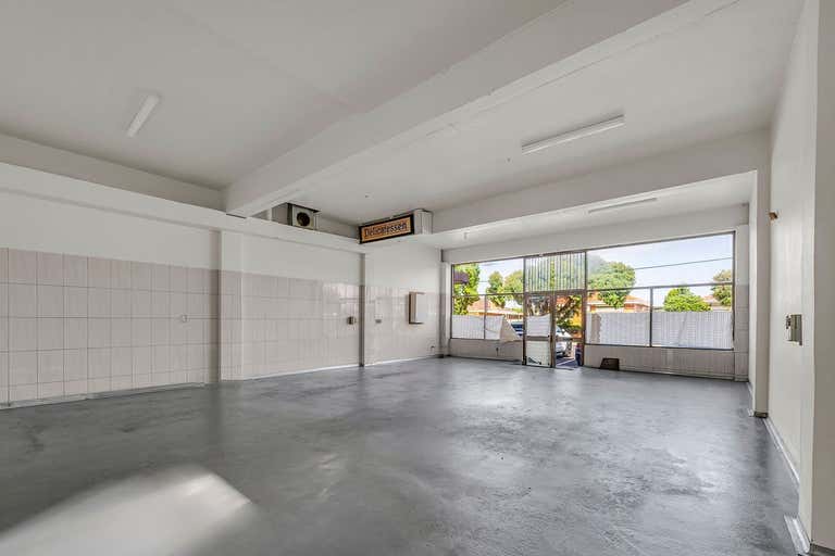 46 Stradbroke Drive St Albans VIC 3021 - Image 3