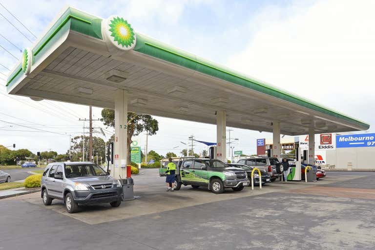 BP Petrol Station, 296-298 Frankston-Dandenong Road Seaford VIC 3198 - Image 2