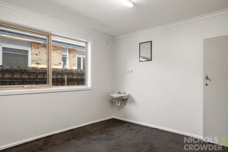 229 Beach Street Frankston VIC 3199 - Image 4