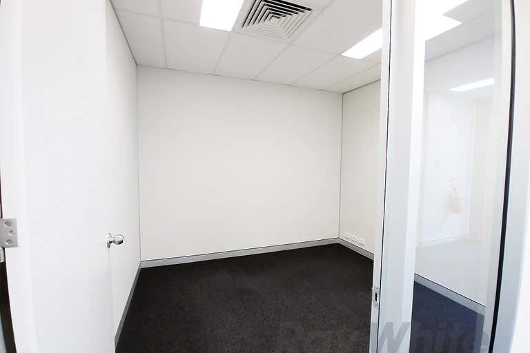 19a/23 Breene Place Morningside QLD 4170 - Image 4