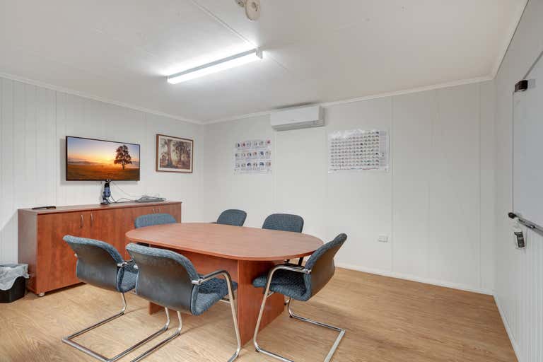 Suite 4, 120 James Street South Toowoomba QLD 4350 - Image 2