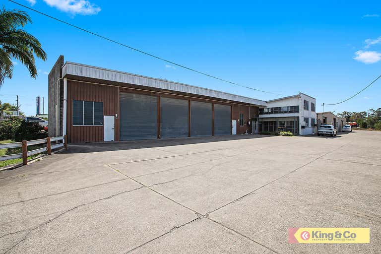 Huge Block with 2,350sqm Building Close to Beaudesert Road! - Image 3