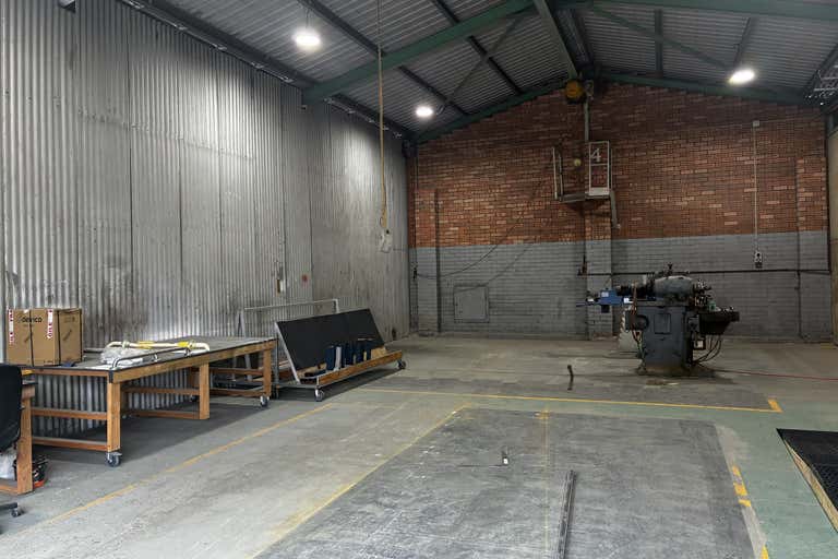 Bay 4, 56 Doyle Avenue Unanderra NSW 2526 - Image 2