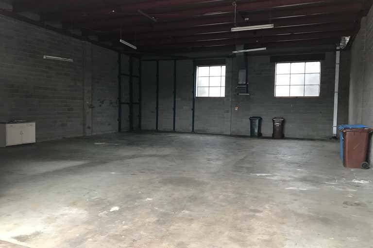 3/10 Sherwood Court Wantirna VIC 3152 - Image 3