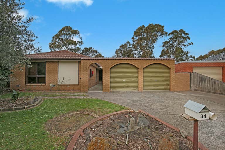 34 Coventry Crescent Mill Park VIC 3082 - Image 2