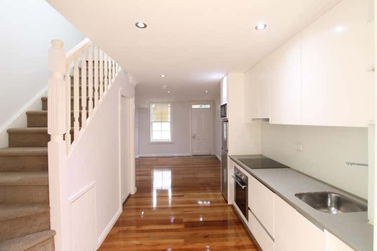 2/107 Harris Street Pyrmont NSW 2009 - Image 2