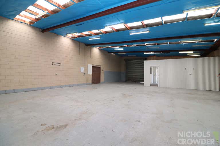 2/1 Rosella Street Frankston VIC 3199 - Image 2