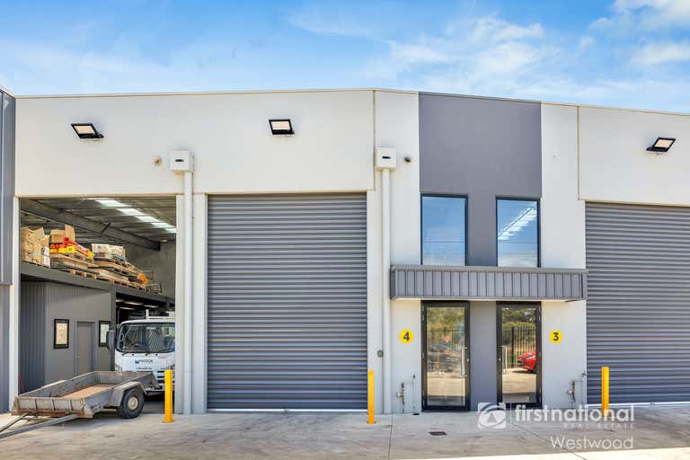 4/35 Concorde Crescent Werribee VIC 3030 - Image 1