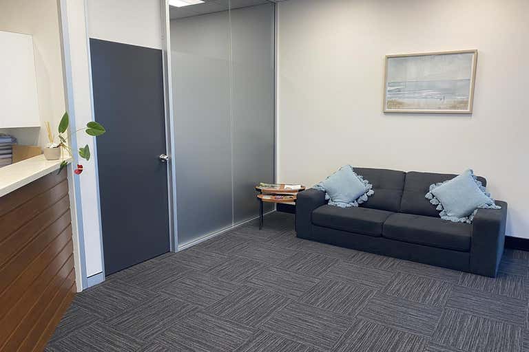 1/21-23 First Ave Maroochydore QLD 4558 - Image 3