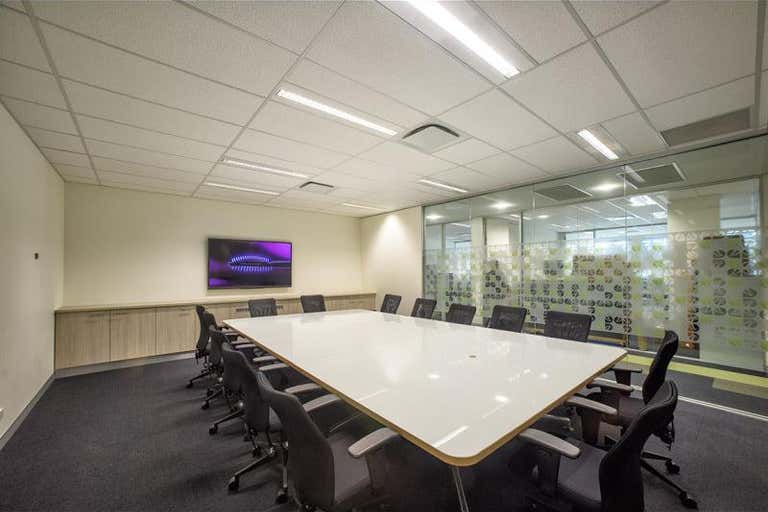 2 Person Office , 2.9, 371 Macarthur Avenue Hamilton QLD 4007 - Image 2