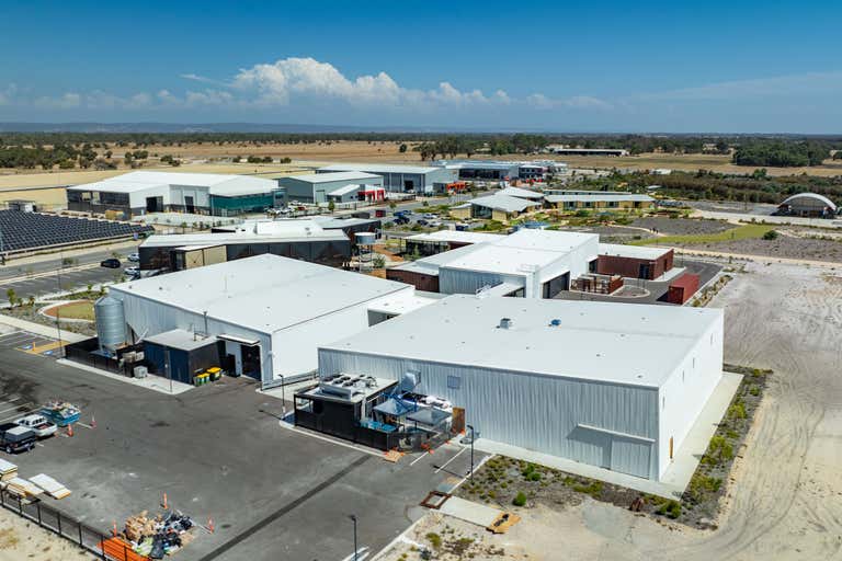 24 Cnr Mervyn Street and Midgegooroo Road, Nambeelup, WA 6207