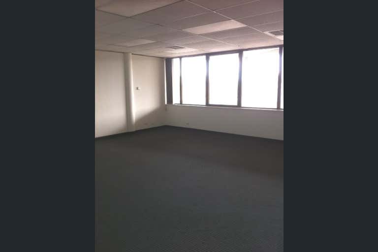 Suite 4, Level 1, 3 - 9 Gordon Street Glenelg SA 5045 - Image 2