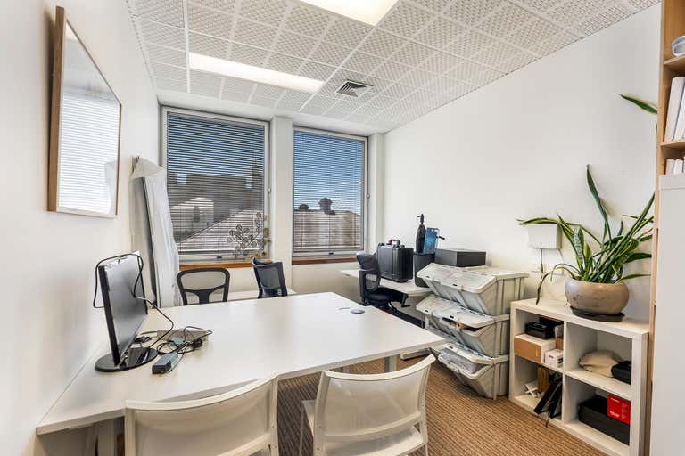 2a/147 Macquarie Street Hobart TAS 7000 - Image 2