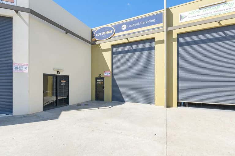 20/2 Kohl Street Upper Coomera QLD 4209 - Image 3