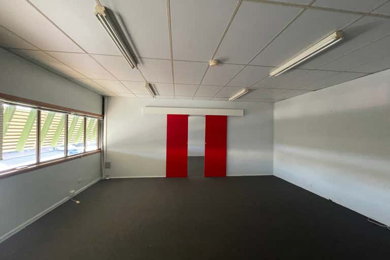 Suite 2, 23 Pulteney Street Taree NSW 2430 - Image 4