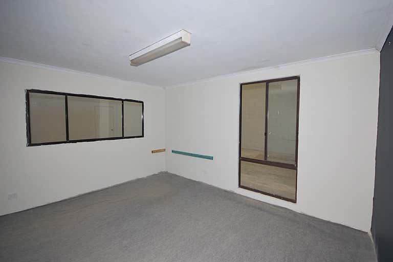 4/5 Daintree Place West Gosford NSW 2250 - Image 3