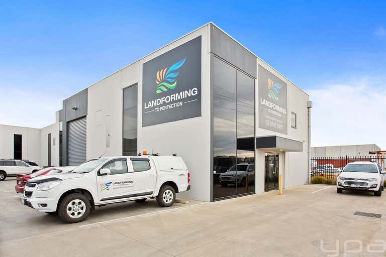 6/19-21 Concorde Crescent Werribee VIC 3030 - Image 1