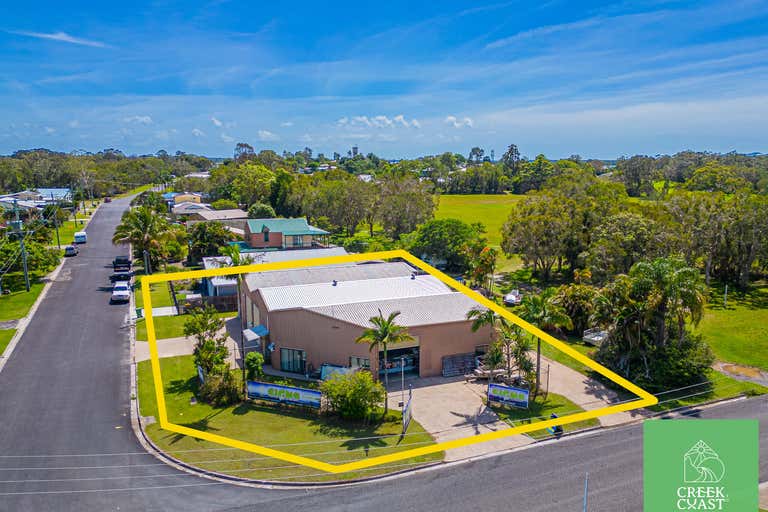 129 Emperor Street Tin Can Bay QLD 4580 - Image 2