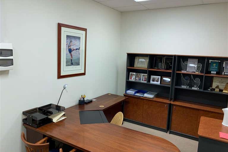 4/32 Hulme Court Myaree WA 6154 - Image 4