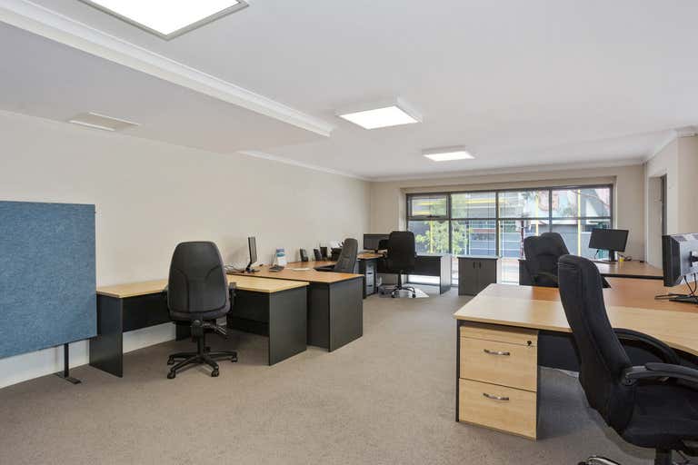 52/154 Newcastle Street Perth WA 6000 - Image 3