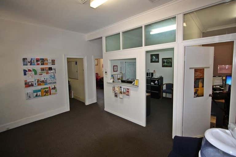 55 Gurwood Street Wagga Wagga NSW 2650 - Image 3