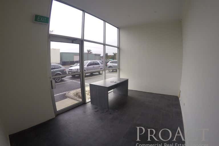 2/32 Chelmsford Street Williamstown North VIC 3016 - Image 3