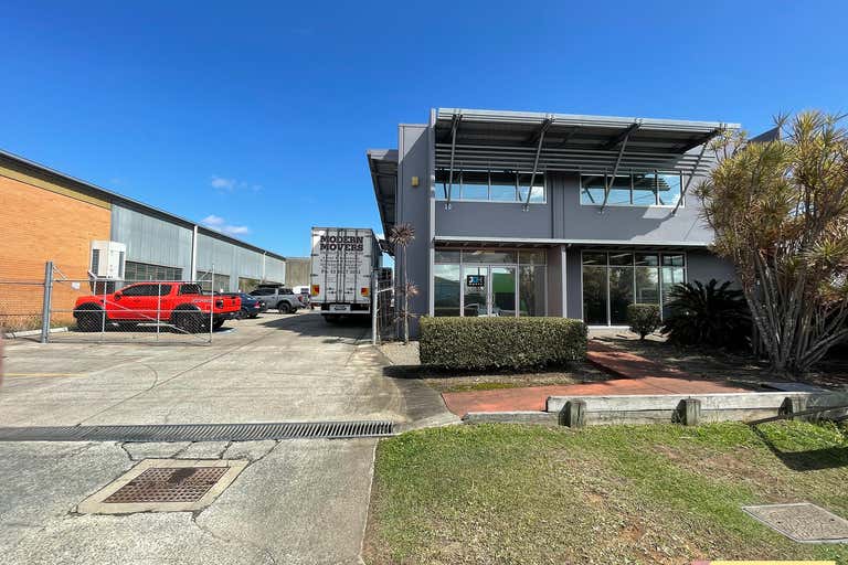 44 Granite Street Geebung QLD 4034 - Image 2