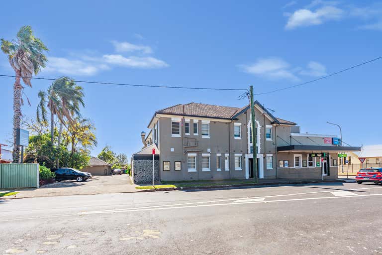 Tates Hotel, 335 George Street Windsor NSW 2756 - Image 2