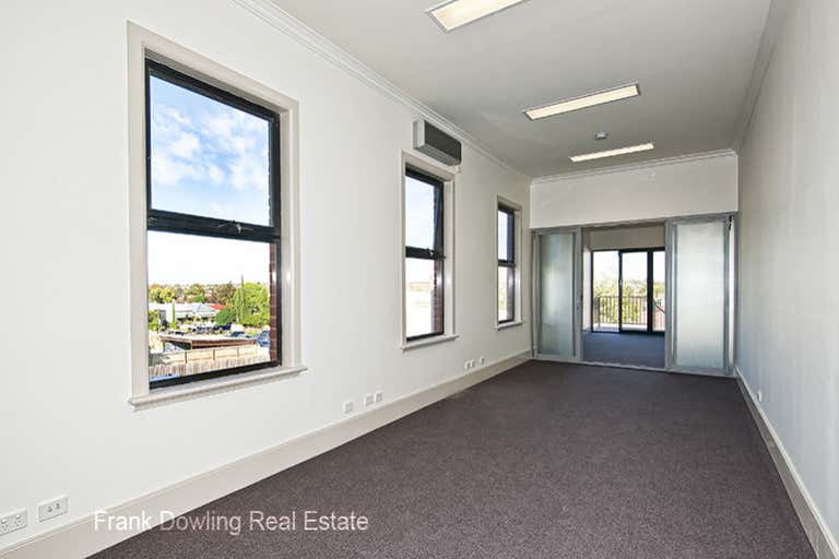 Level 1, 233 UNION ROAD Ascot Vale VIC 3032 - Image 2