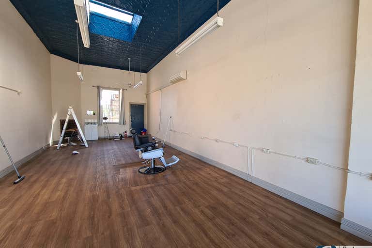 102 Fitzgerald Street East Northam WA 6401 - Image 3