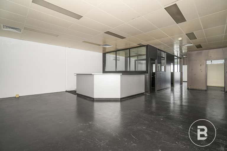 7521, 2/ 1247 Howitt Street Wendouree VIC 3355 - Image 3